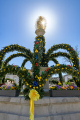 Osterbrunnen in Regen