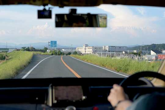 運転席から見た道路