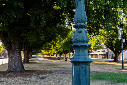 Old street light on Kay Street, Traralgon. Victoria, Australia 