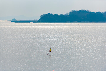 윤슬 반짝이는 바다