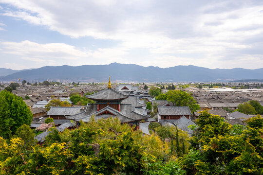 Panoramic view of traditional house of the old town Lijiang, China. Dayan, commonly called the Old Town of Lijiang. Look from Lion Hill.