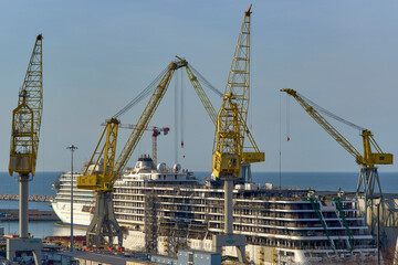 Shipyard with cranes in action