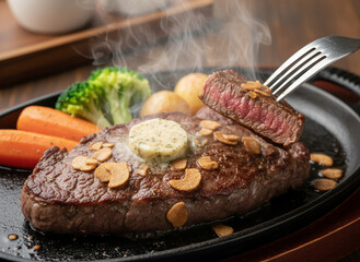 ガーリックステーキ