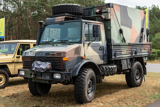 LINTHE, GERMANY - JUNE 08, 2025: Off-road truck Unimog 1300 L, 1985. Die oldtimer show.