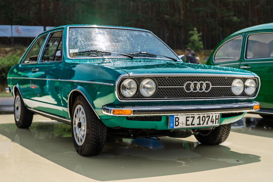 LINTHE, GERMANY - JUNE 08, 2025: Compact car Audi 80, 1974. Die oldtimer show.