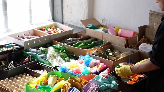 Sorting and recycling household waste