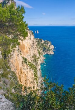 Isola di Capri (Campania, Italy) - The beautiful Capri island in the Naples gulf with awesome natural attractions. Here in particular with a typical landmark.