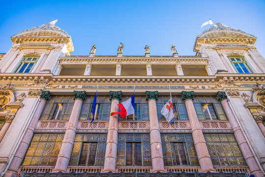 Op&eacute;ra Th&eacute;&acirc;tre municipal de Nice sur la C&ocirc;te d'Azur en France