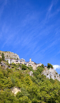 Roubion village built among rocky mountain peaks, Alpes-Maritimes, France, Europe.