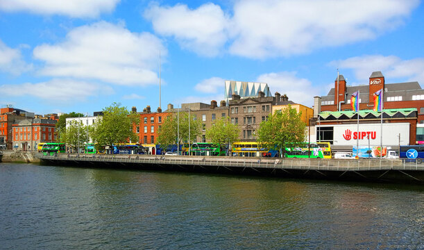 DUBLIN REPUBLIC OF IRELAND:The centre of Dublin has a very organic feel to it with its winding, narrow streets and low buildings. There only one grand avenue in the centre  O'Connell Street