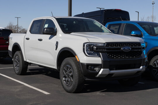 Ford Ranger Supercrew 4X4 XLT truck display at a dealership. Ford offers the Ranger with a 2.7L Ecoboost engine. MY:2026