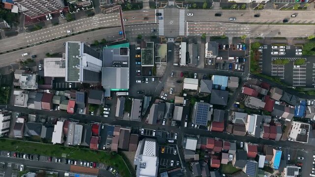 住宅地の真俯瞰ドローン空撮