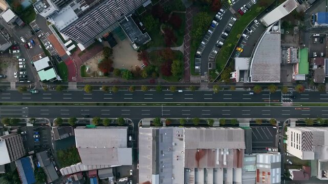 工場の真俯瞰ドローン空撮