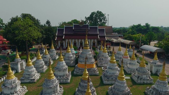 Aerial view Wat Phra Chedi Sao Lang Buddhist temple in Lampang, Thailand.