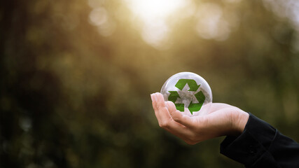 Recycling and Sustainable Business Environmental Conservation Concept © จุฑารัตน์ เจริญวงษ์