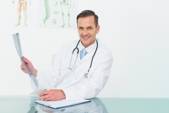 Triangle ABC showing ? at letter A, ? equal 2?, point M forming triangle ACM, calculating