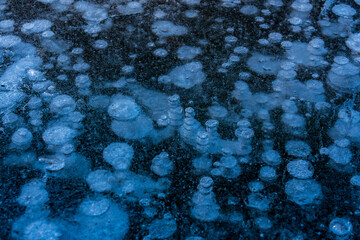 南相木村立岩湖アイスバブル © Umibozze