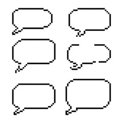 Obraz premium Pixelated Speech Bubbles: A collection of simple pixelated speech bubbles, ideal for adding a touch of digital flair to your designs and conveying thoughts, dialogue, or messages.