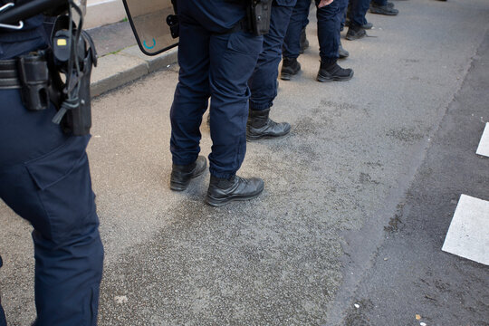 CRS pour la s&eacute;curit&eacute; des manifestations en ville