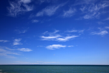 Obraz premium blue sky and sea landscape