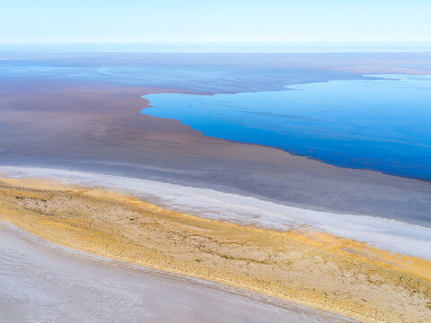 Kati Thanda/Lake Eyre
