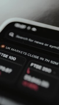 Open UK Markets closing time information