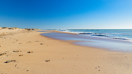 Spanish atlantic ocean waves and beaches © Olivier