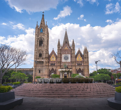 Templo Expiatorio del Santisimo Sacramento (Expiatory Temple of the Holy Sacrament) - Guadalajara, Jalisco, Mexico