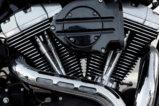 motorcycle V2 engine