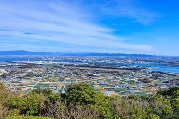 田原市、蔵王山展望台からの眺め（豊橋方向）