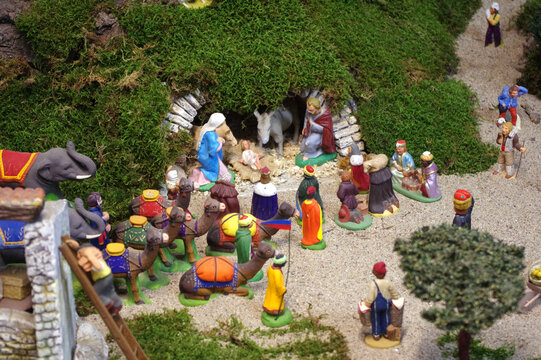 Nativit&eacute; en santons de Provence
