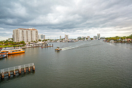 Fort Lauderdale, Florida, US - January 28, 2026: People enjoying the scenic views of Fort Lauderdale, featuring its beaches, rivers, lakes, luxury villas, and yachts in Florida, US.