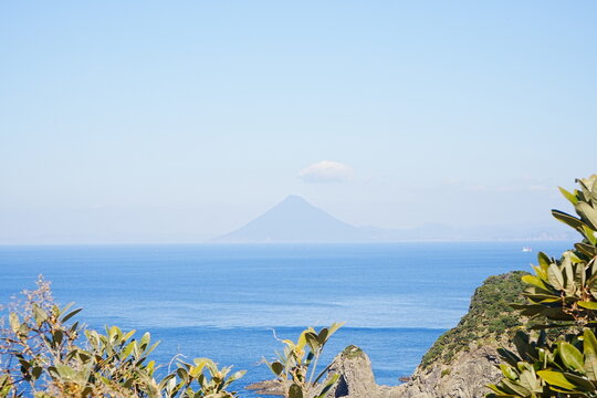 Stunning View of Mt. Kaimon from Cape Sata, Southernmost Point of Mainland Japan, Kagoshima - 日本 鹿児島 本土最南端 佐多岬から望む開聞岳と大隅半島