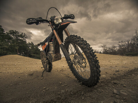 Hard enduro