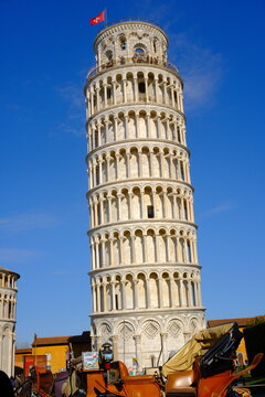 leaning tower of pisa italy