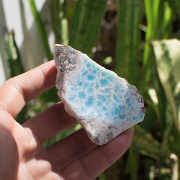 Larimar raw stone, Caribbean blue pectolite with white patterns, natural rough texture