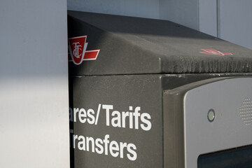 Naklejka premium fares and transfers box with TTC logo at Eglinton Line 5, O'Connor stop/station at Eglinton Av E and Victoria Park Av, Toronto