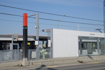 Naklejka premium wide view of Eglinton Line 5 O'Connor stop/station at Eglinton Av E and Victoria Park Av, Toronto