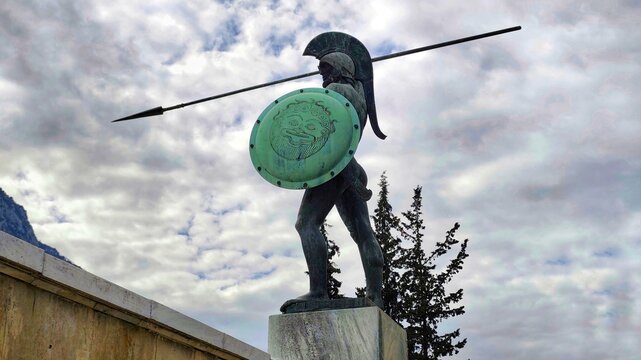 Photo of Leonidas monument at Thermopylae, Central Greece. It commemorates King Leonidas I of Sparta and the famous 300 Spartans (along with their allies) who f