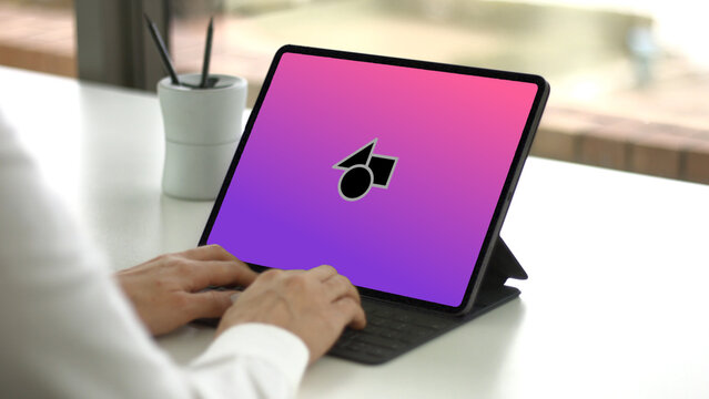 Tablet 1 Dolly &ndash; High Detail Touchscreen Device Presentation, Modern Screen Animation, Website and App UI UX Interface Showcase Template