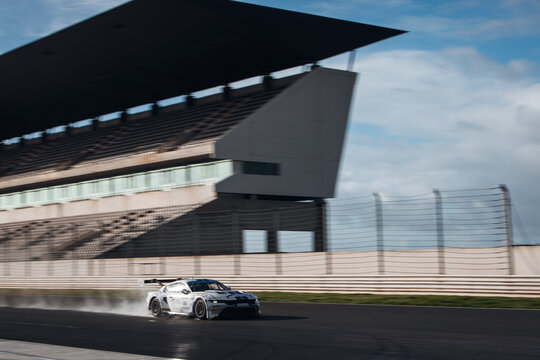 Ford Mustang GTD go fast at the track