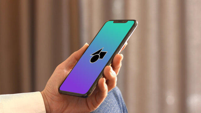 Mobile 8 Target &ndash; High Detail Smartphone Screen Presentation, Touch Swipe Scroll Tap Animation, Vertical App UI UX Interface Showcase Template