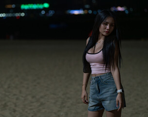 Fototapeta premium Thai Girl Lifestyle at Beach and Shopping