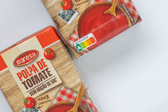 Baresa tomato pulp packaging displaying nutri score a