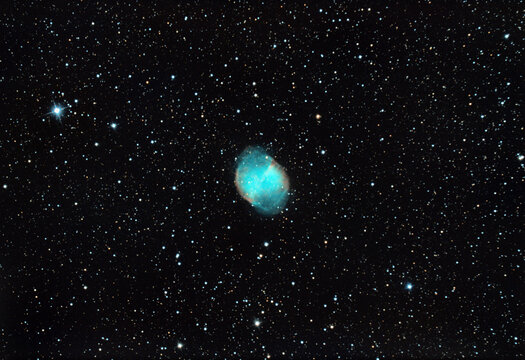 M27 Dumbell nebula , planetary nebula