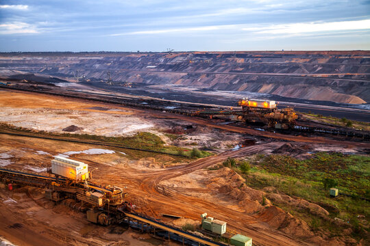 Germany, North Rhine-Westphalia, Juechen, Garzweiler surface mine
