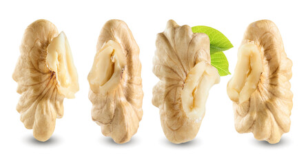 Naklejka premium Walnuts part kernel in closeup on white background