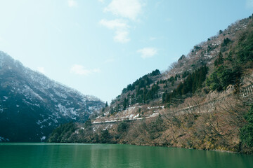 庄川峡遊覧船の美しい景色
