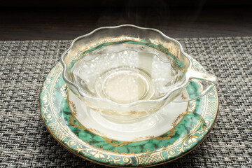 ガラスティーカップでいただく黒豆とレモングラスのハーブティー