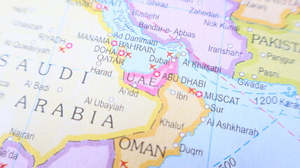 Obraz premium Saudi Arabia Map: UAE, Oman, Qatar, Bahrain, Travel & Geography